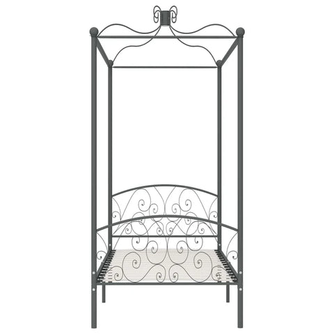 Rocky Canopy Bed
